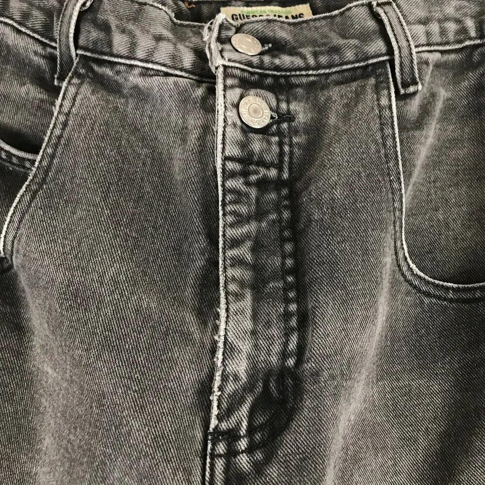 Vintage Men's Guess Jeans Faded Black Cotton Denim Thrashed Grunge USA Made 30